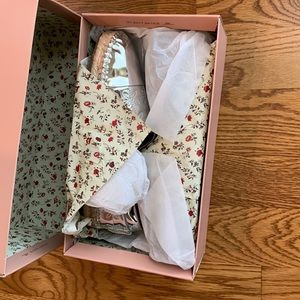 Aerosoles Laura Ashley Oleg silver Metallic shoes. Brand new in box never worn.